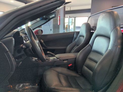 Used 2010 Chevrolet Corvette Grand Sport w/ Preferred Equipment Group RWD image 16