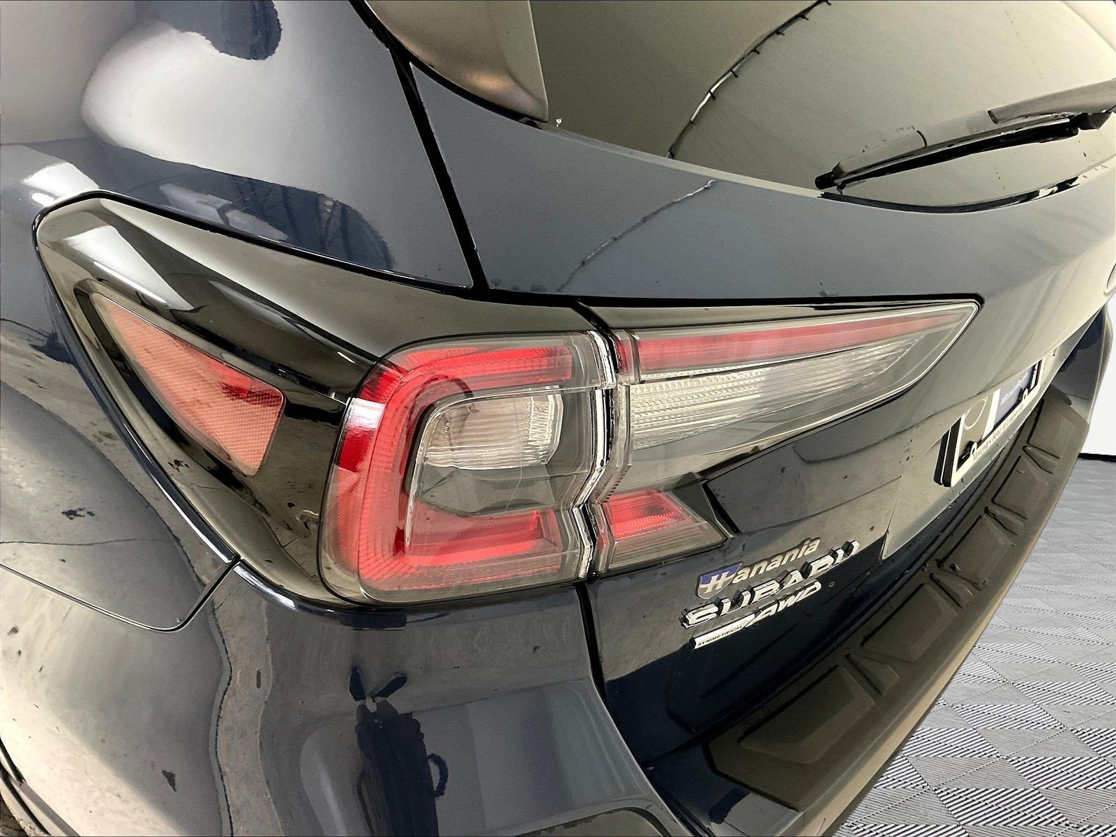 Used 2025 Subaru Outback Premium AWD/4WD image 23