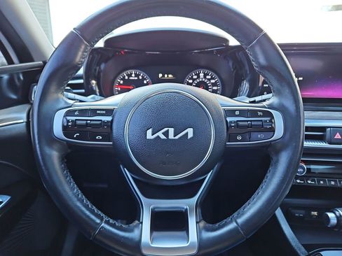 Used 2023 Kia K5 EX image 10