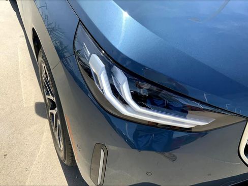 New 2026 BMW X3 xDrive30 image 13