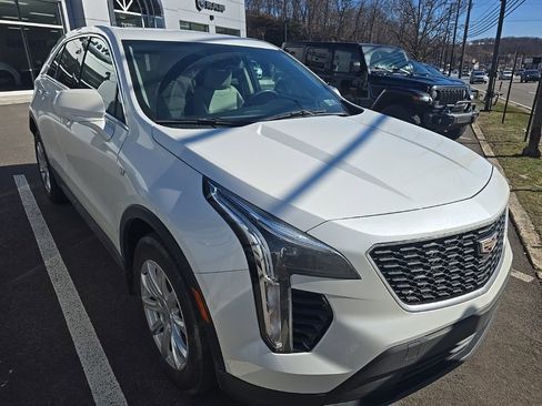 Used 2023 Cadillac XT4 Luxury w/ Cold Weather Package image 1