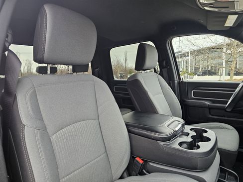 Used 2024 RAM 2500 Big Horn w/ Bed Utility Group image 16