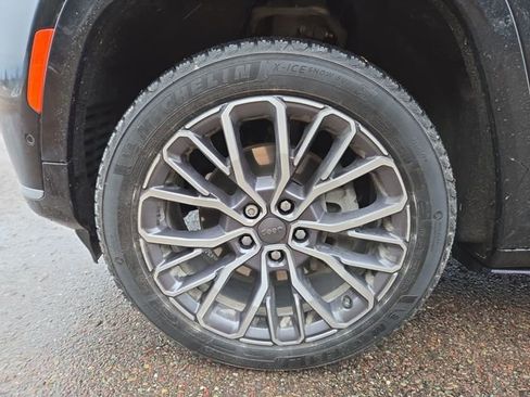 Used 2021 Jeep Grand Cherokee L Summit image 7