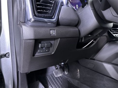 New 2026 GMC Canyon Elevation w/ Convenience Package image 18