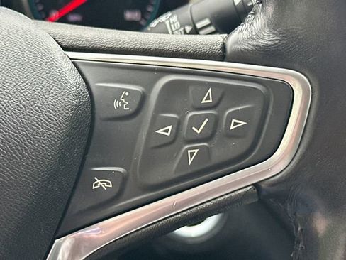 Used 2018 Chevrolet Equinox LT w/ Redline Edition AWD/4WD image 32