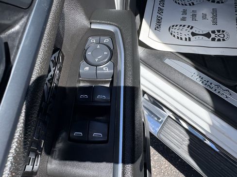 Used 2025 Chevrolet Silverado 1500 High Country w/ High Country Premium Package image 17