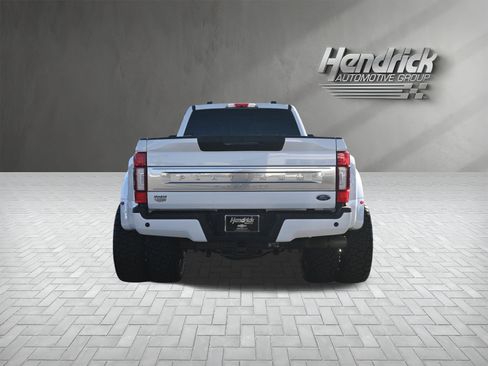 Used 2022 Ford F450 Platinum w/ FX4 Off-Road Package image 10