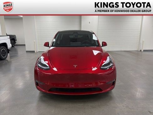 Used 2024 Tesla Model Y Long Range image 1