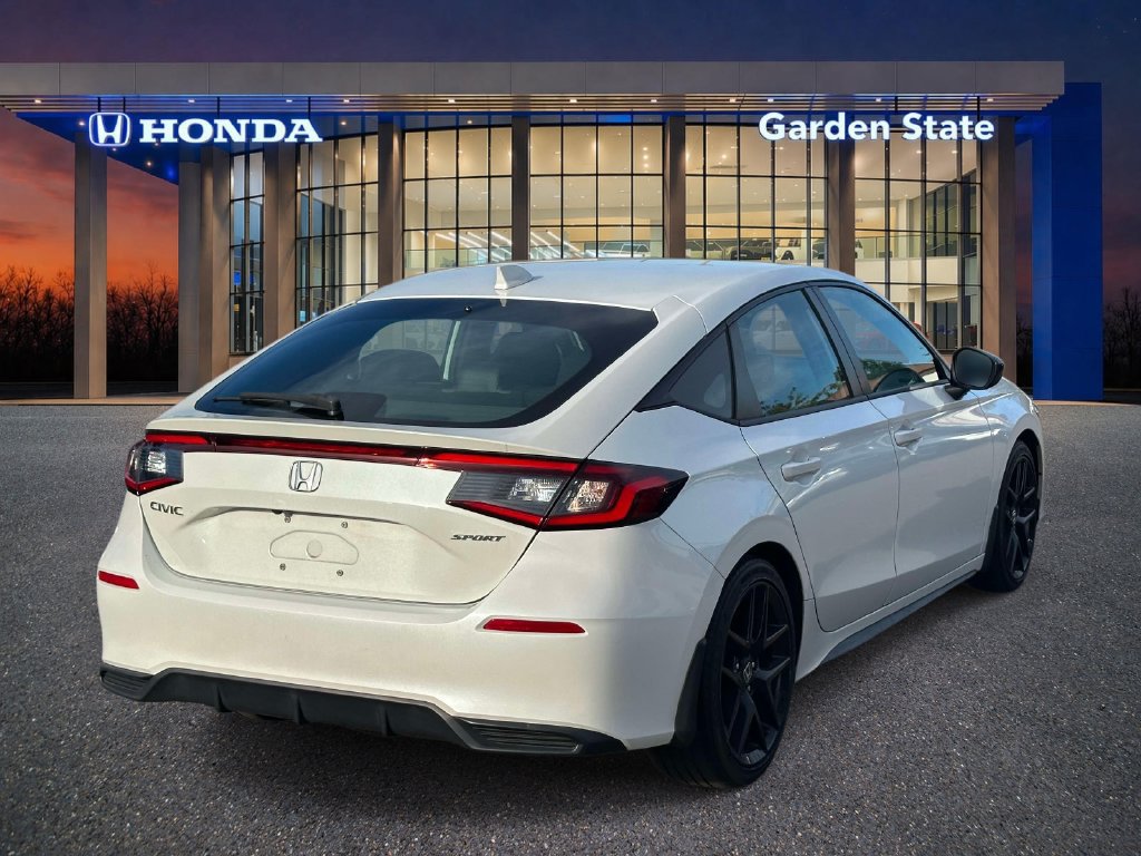 Used 2022 Honda Civic Sport image 4