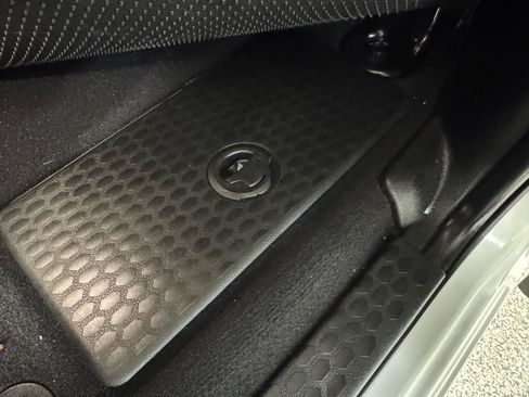 Used 2024 RAM 2500 Laramie image 15