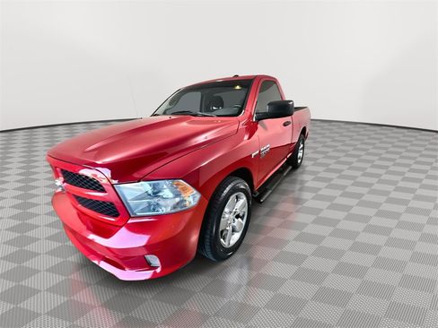 Used 2019 RAM 1500 Express w/ Express Value Package image 4