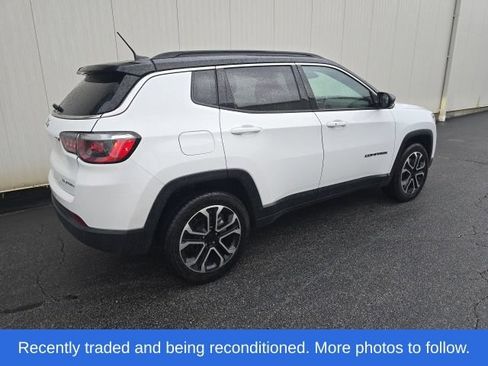 Used 2024 Jeep Compass Limited AWD/4WD image 3