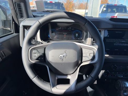 New 2025 Ford Bronco Outer Banks image 15