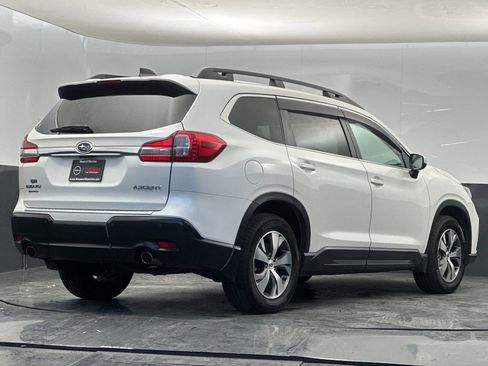 Used 2021 Subaru Ascent Premium w/ Convenience Package image 3