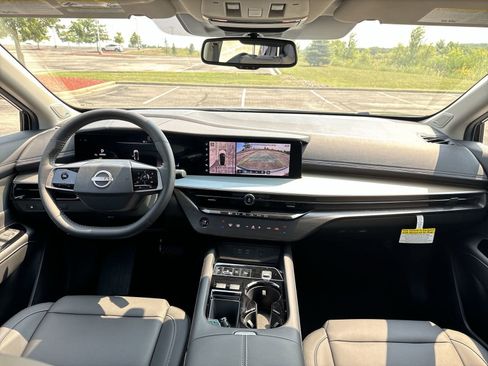 New 2025 Nissan Murano SL w/ Cargo Package image 24