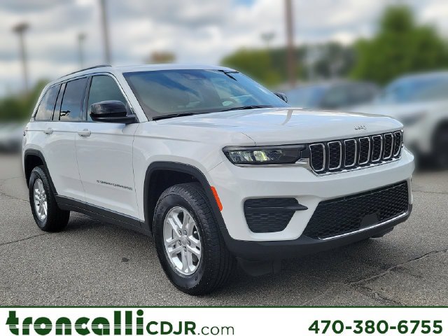 Certified 2025 Jeep Grand Cherokee Laredo AWD/4WD 360° Tour