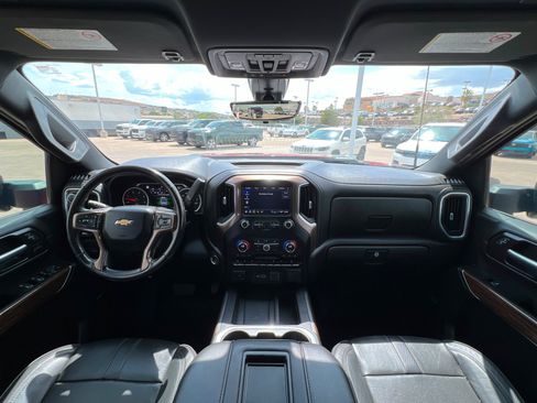 Used 2021 Chevrolet Silverado 3500 High Country w/ Z71 Off-Road Package AWD/4WD image 10
