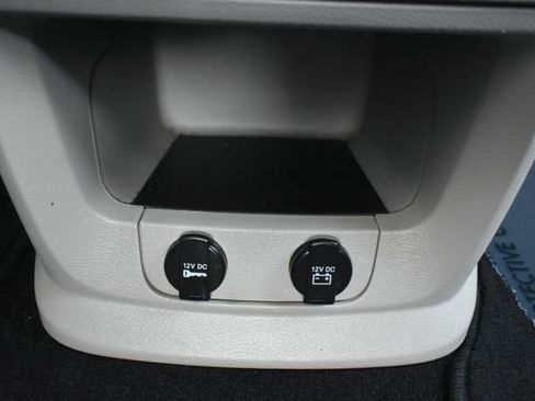 Used 2012 Dodge Grand Caravan American Value Package FWD image 26