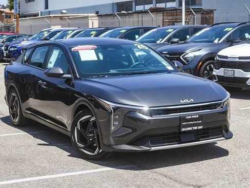 Certified 2025 Kia K4 GT-Line Turbo FWD image 2