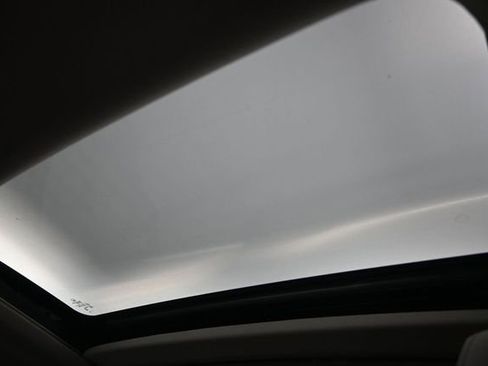New 2026 Honda HR-V EX-L image 6