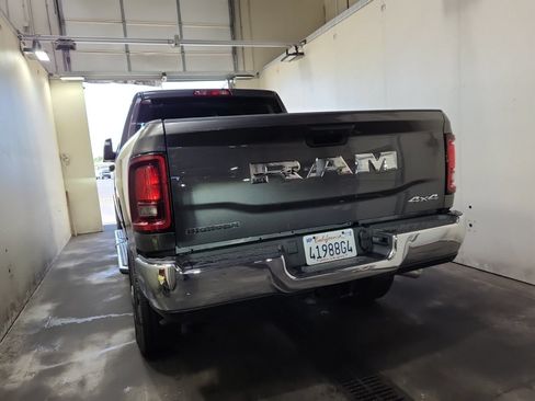 Used 2026 RAM 2500 Big Horn AWD/4WD image 6