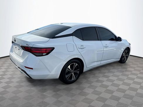 Used 2021 Nissan Sentra SV FWD image 8
