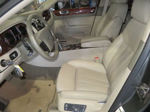 Used 2006 Bentley Flying Spur Flying Spur AWD/4WD image 16