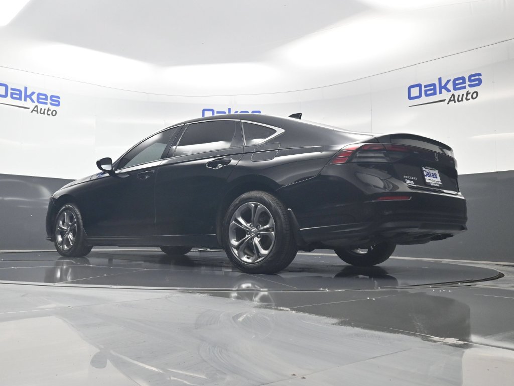 Used 2023 Honda Accord EX image 38