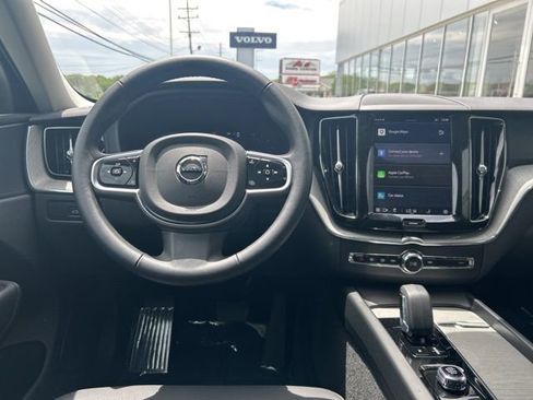 Certified 2025 Volvo XC60 B5 Plus AWD/4WD image 18