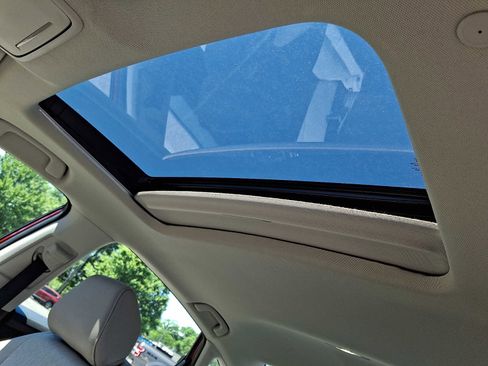 Certified 2023 Honda Accord EX image 14