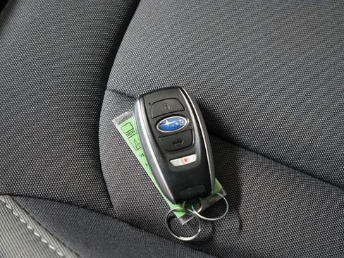 Used 2025 Subaru Crosstrek 2.5i Premium AWD/4WD image 27