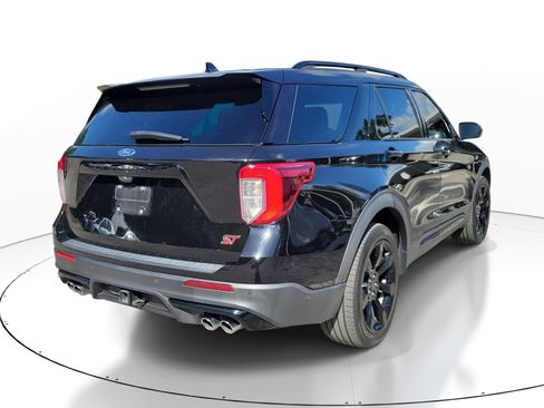 Used 2020 Ford Explorer ST w/ ST Street Pack AWD/4WD image 5