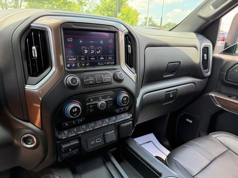 Used 2023 Chevrolet Silverado 3500 High Country w/ Safety Package II AWD/4WD image 12