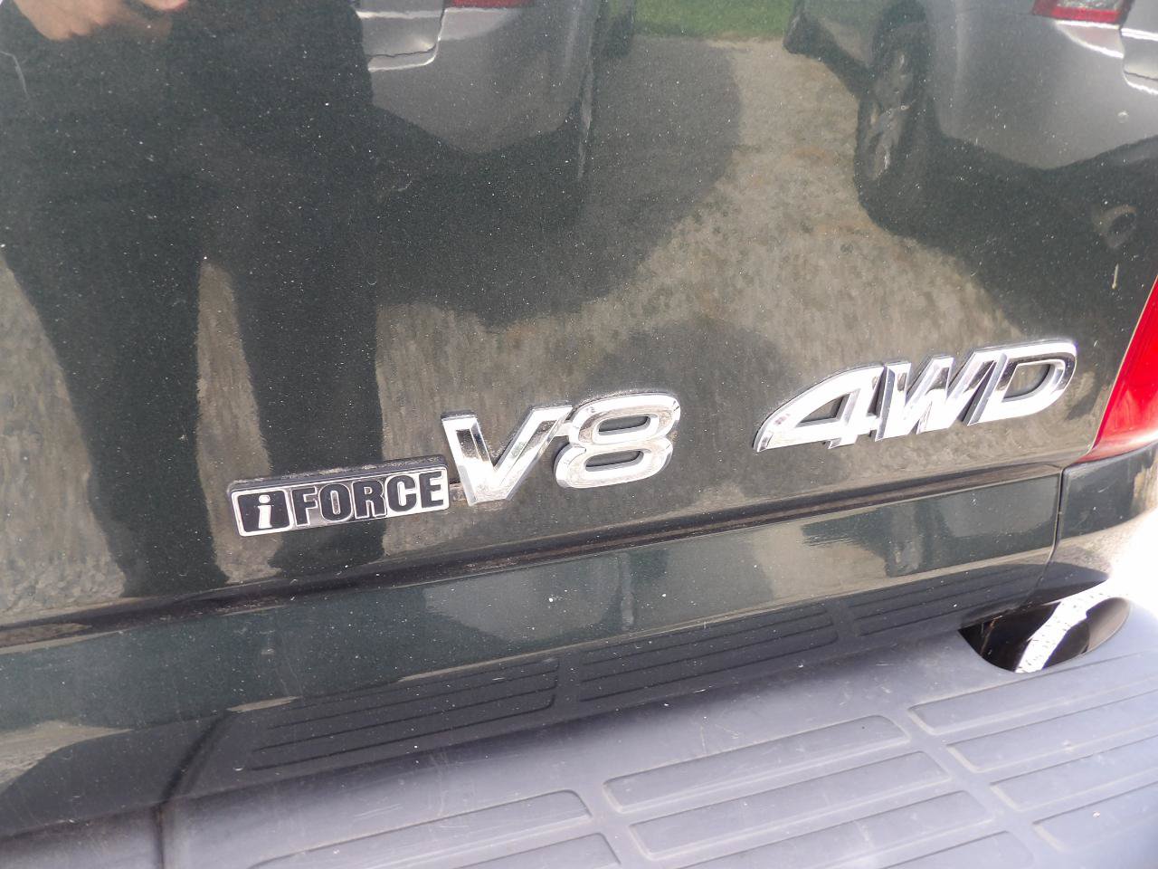 Used 2005 Toyota Tundra SR5 w/ TRD Off-Road Pkg AWD/4WD image 5