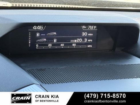Used 2022 Subaru Ascent Limited w/ Technology Package AWD/4WD image 16