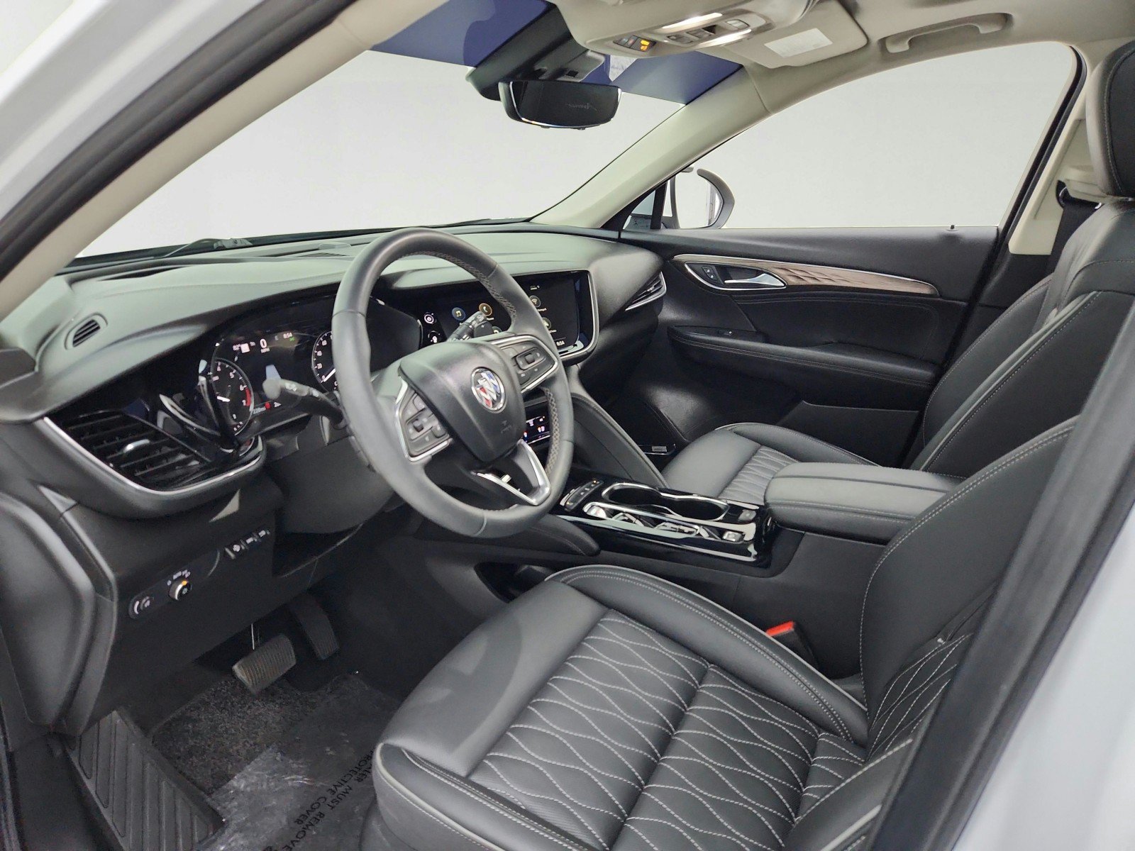 Used 2022 Buick Envision Avenir w/ Technology Package II FWD image 16