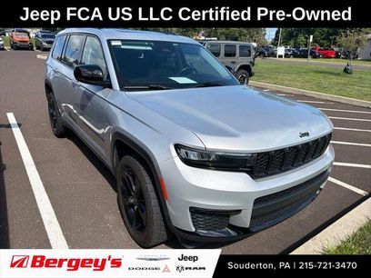 Certified 2022 Jeep Grand Cherokee L Limited w/ Black Appearance Package