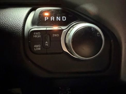 Used 2024 RAM 2500 Big Horn AWD/4WD image 20