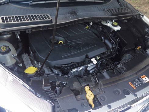 Used 2017 Ford Escape SE w/ Equipment Group 201A image 35