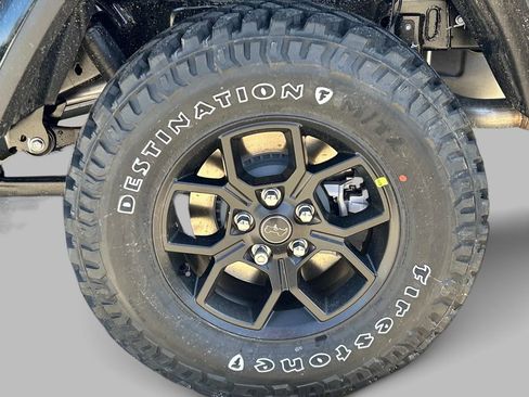 New 2026 Jeep Gladiator Willys image 3