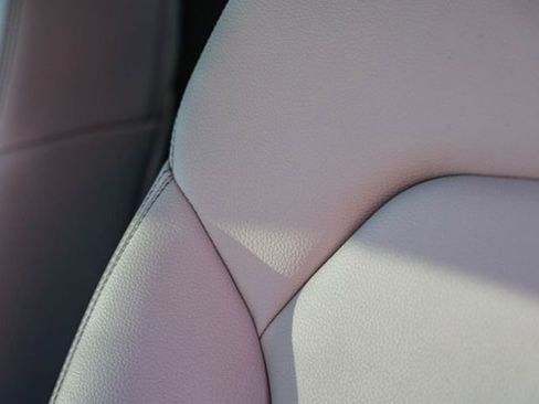 Used 2020 Mercedes-Benz GLA 250 4MATIC image 25