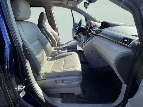 Used 2015 Honda Odyssey EX-L image 28