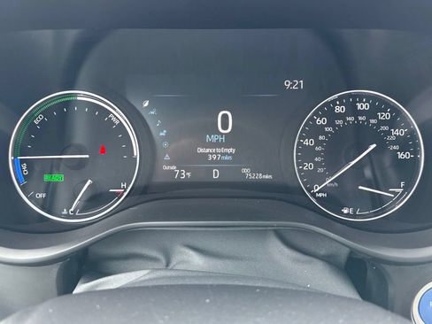 Used 2021 Toyota Sienna Limited AWD/4WD image 25