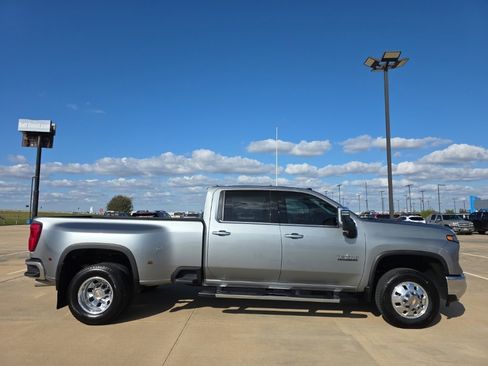 Used 2024 Chevrolet Silverado 3500 LTZ w/ LTZ Texas Edition image 8