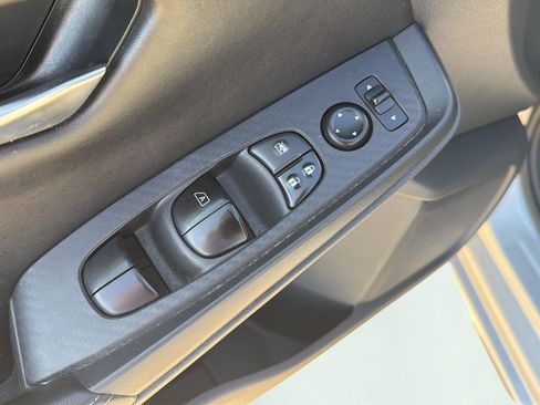 Used 2023 Nissan Sentra S FWD image 16