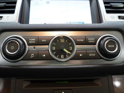 Used 2012 Land Rover Range Rover Sport HSE LUX image 24