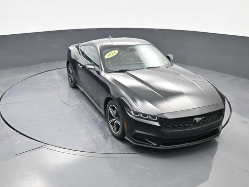 Used 2024 Ford Mustang Premium image 24