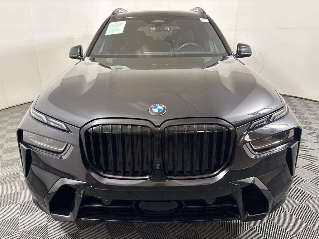 Certified 2024 BMW X7 xDrive40i w/ Executive Package AWD/4WD image 3