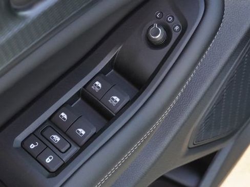 New 2026 Jeep Grand Cherokee L Laredo AWD/4WD image 21