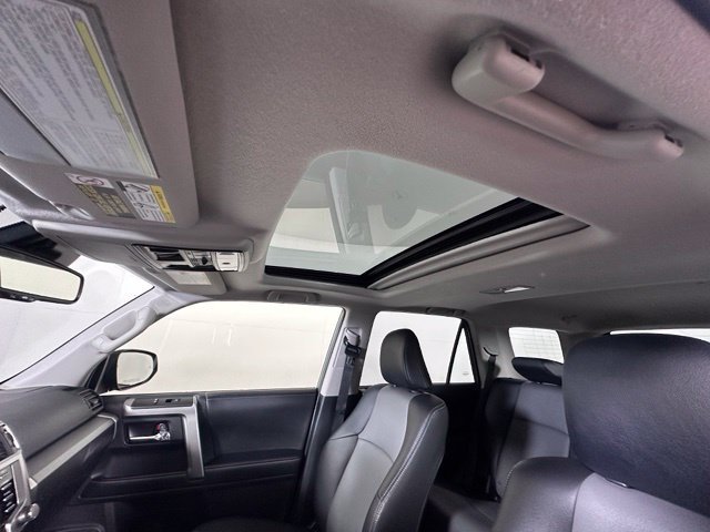 Used 2023 Toyota 4Runner SR5 Premium w/ Moonroof Package AWD/4WD image 22